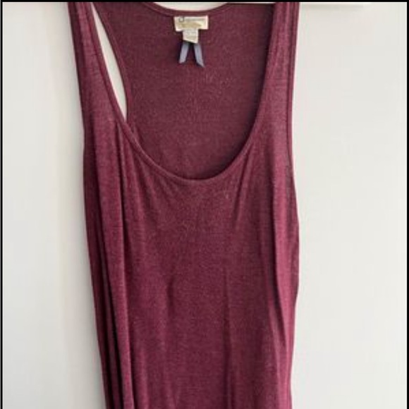 Burgandy tank top - Picture 1 of 1